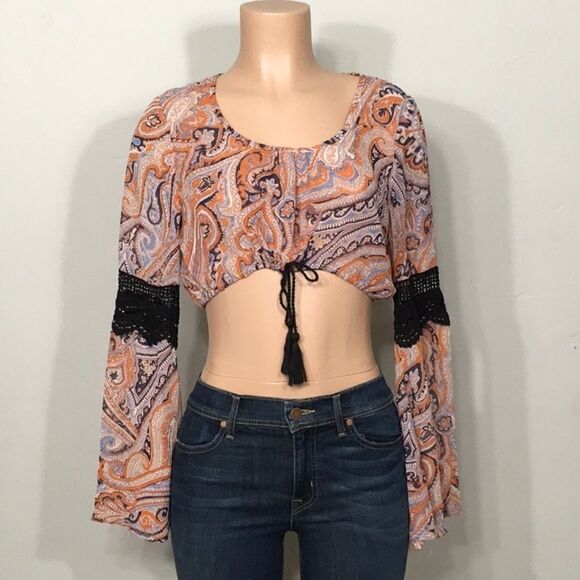 BOHO crop top. NWT - Picture 2 of 8